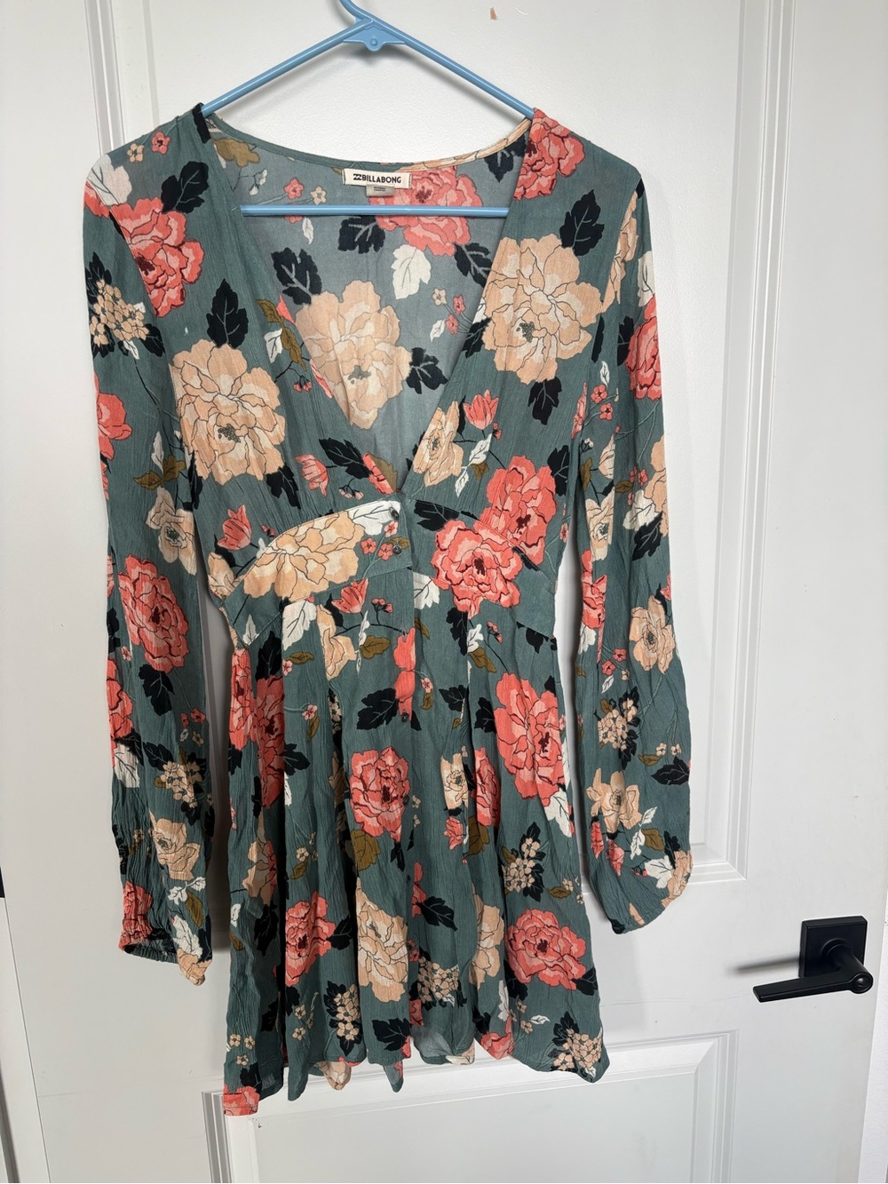 Billabong Dusty Green Floral V-Neck Long Sleeve mini dress